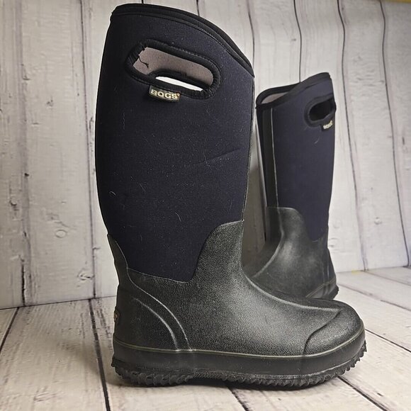 Bogs Women's Classic High 60153-001, Color Black, Size 6 - Picture 2 of 11